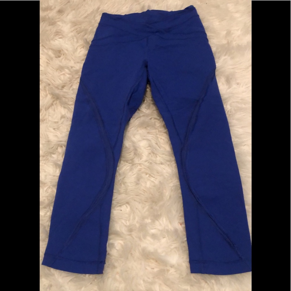 Lululemon Royal blue, size 6 leggings, zigzag mesh